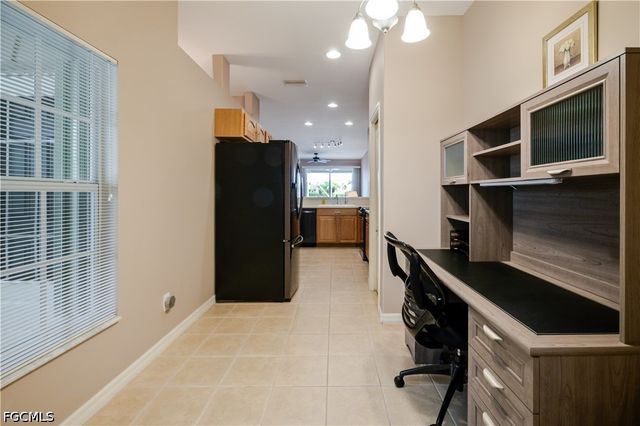 20911 Calle Cristal LN 3, North Fort Myers, FL 33917