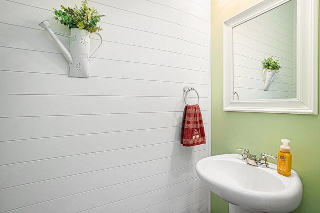 593 Heritage Downs Dr., Conway, SC 29526