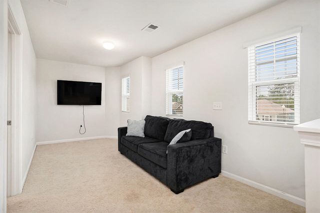 593 Heritage Downs Dr., Conway, SC 29526