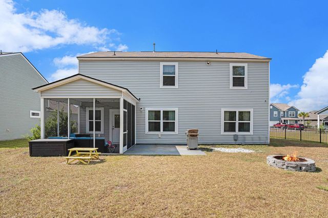 593 Heritage Downs Dr., Conway, SC 29526