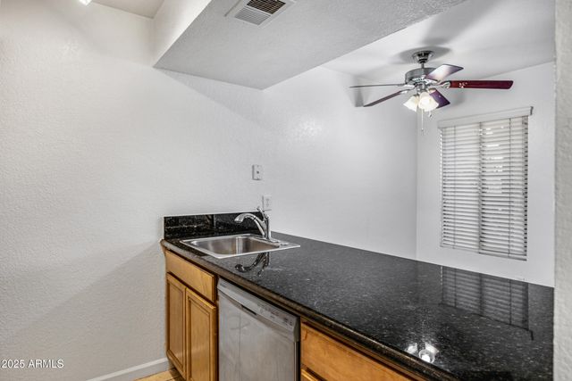 1241 N 48TH Street 114, Phoenix, AZ 85008