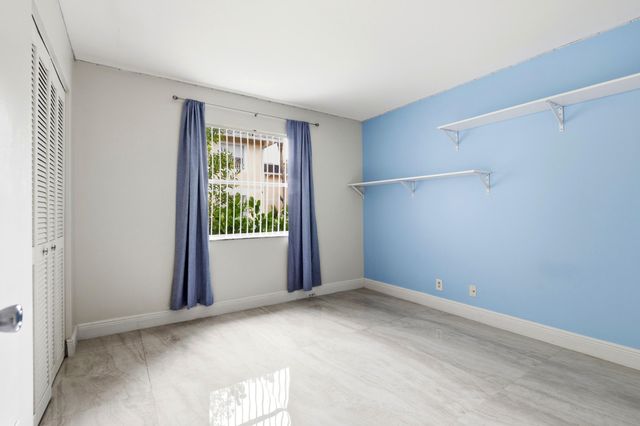 12069 ROYAL PALM Boulevard 3I, Coral Springs, FL 33065