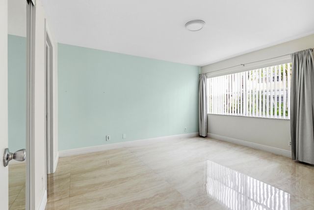 12069 ROYAL PALM Boulevard 3I, Coral Springs, FL 33065