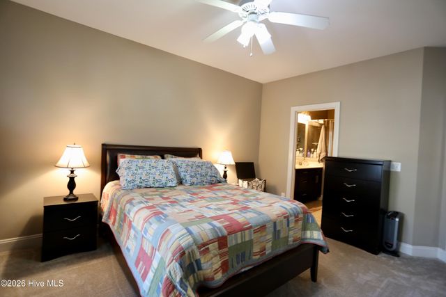 195 Pinebranch Court, Southern Pines, NC 28387