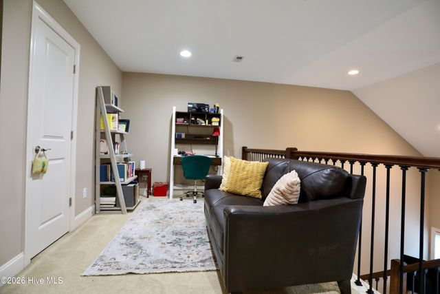 195 Pinebranch Court, Southern Pines, NC 28387