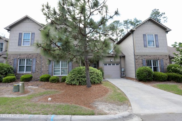 195 Pinebranch Court, Southern Pines, NC 28387