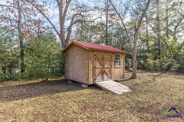 169 W Dykes Street, Cochran, GA 31014