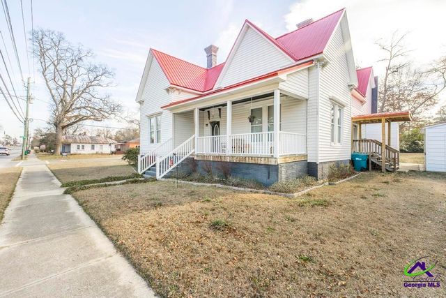 169 W Dykes Street, Cochran, GA 31014