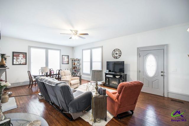 169 W Dykes Street, Cochran, GA 31014