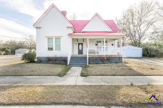 169 W Dykes Street, Cochran, GA 31014