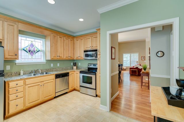 1870 Brentwood Pointe, Franklin, TN 37067