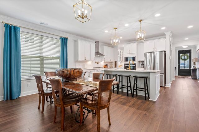 428 Eagleview Drive, Moncks Corner, SC 29461