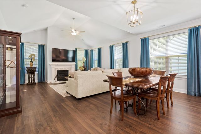 428 Eagleview Drive, Moncks Corner, SC 29461