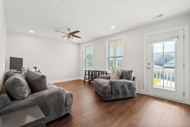 428 Eagleview Drive, Moncks Corner, SC 29461