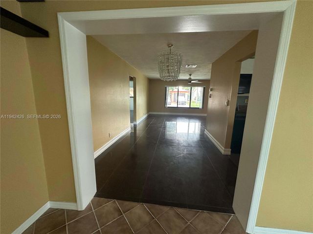4701 NW 44th Street, Tamarac, FL 33319