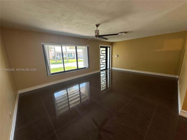 4701 NW 44th Street, Tamarac, FL 33319