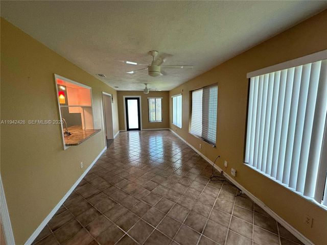 4701 NW 44th Street, Tamarac, FL 33319