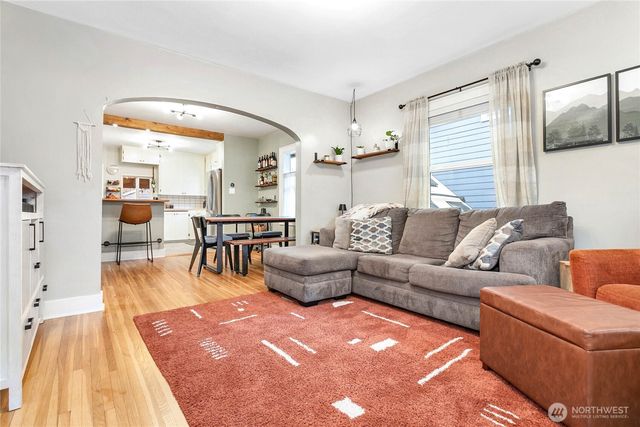 2920 Elm Street, Bellingham, WA 98225