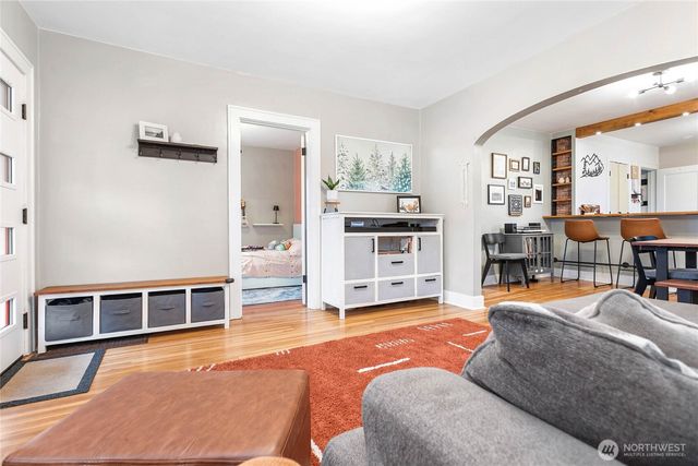 2920 Elm Street, Bellingham, WA 98225