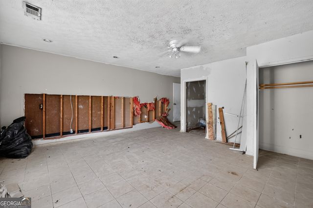 3013 Orbit Circle, Ellenwood, GA 30294