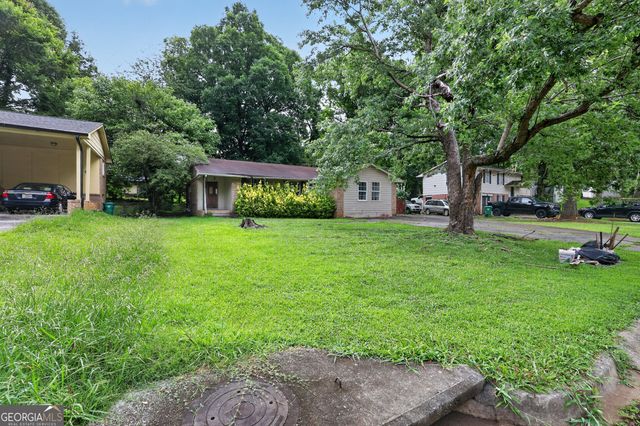 3013 Orbit Circle, Ellenwood, GA 30294
