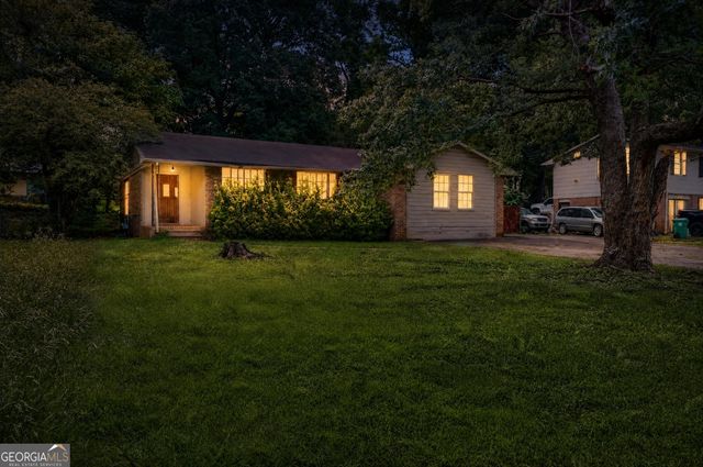 3013 Orbit Circle, Ellenwood, GA 30294