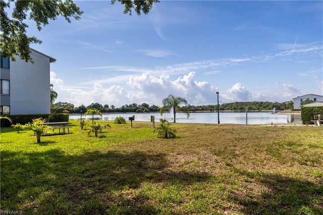 4641 Lakeside Club BLVD 13, Fort Myers, FL 33905