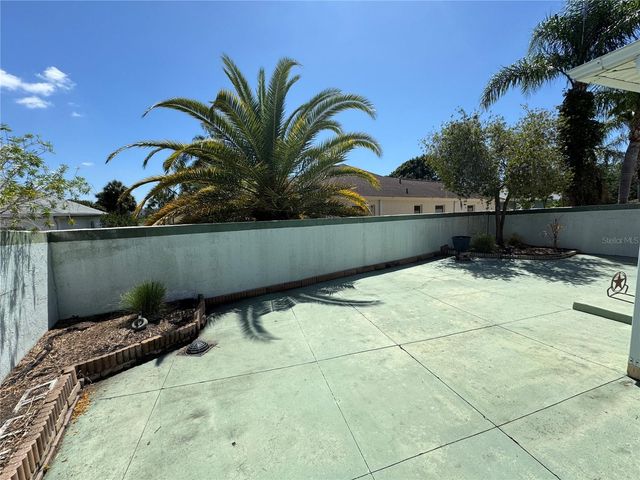 1688 GARCIA COURT, Lady Lake, FL 32159