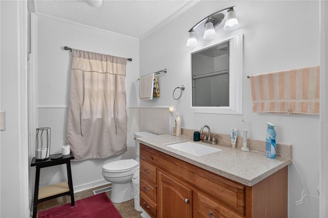 230 Dickard Road, Seneca, SC 29672