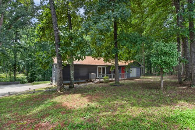 230 Dickard Road, Seneca, SC 29672