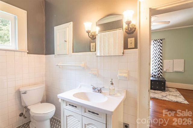 365 N Washington Street, Rutherfordton, NC 28139