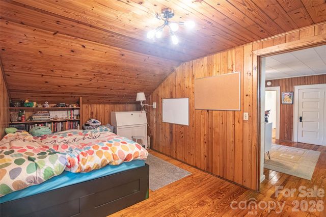 365 N Washington Street, Rutherfordton, NC 28139