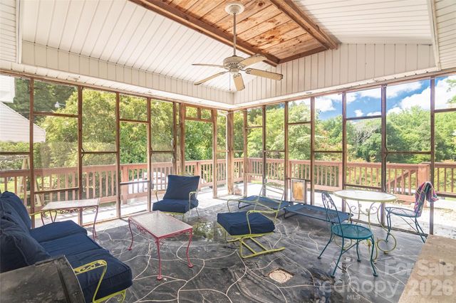 365 N Washington Street, Rutherfordton, NC 28139