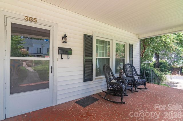 365 N Washington Street, Rutherfordton, NC 28139