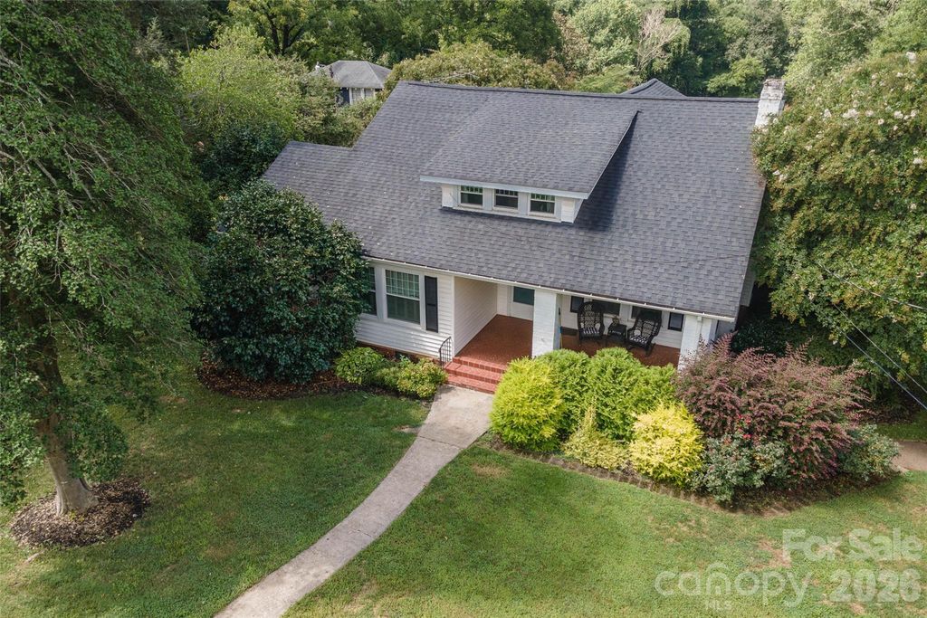 365 N Washington Street, Rutherfordton, NC 28139