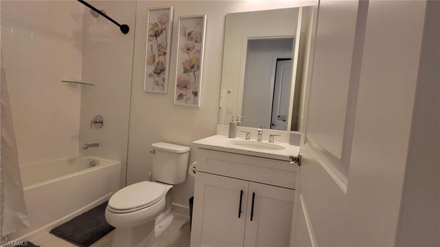 14891 Loggerhead DR, Naples, FL 34120