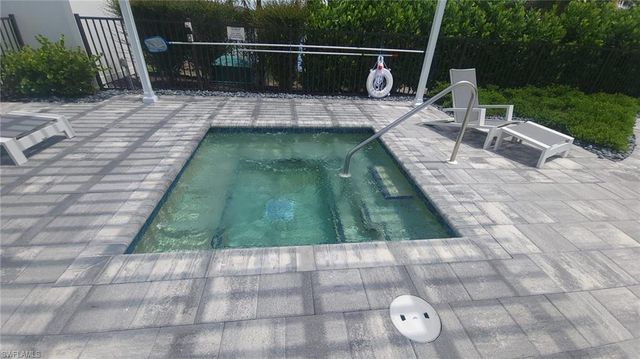 14891 Loggerhead DR, Naples, FL 34120