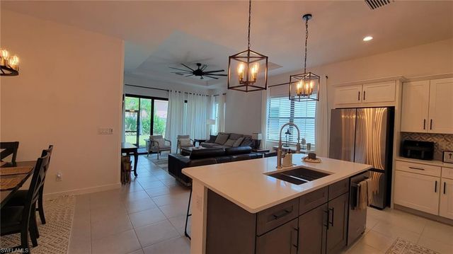 14891 Loggerhead DR, Naples, FL 34120