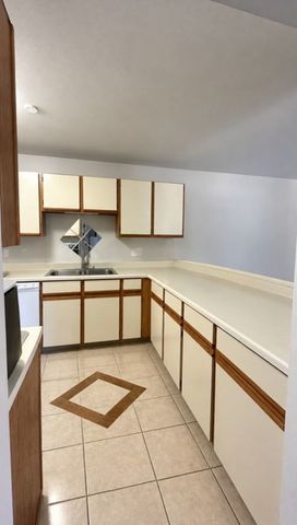 1350 Cunat Court 1, Lake In The Hills, IL 60156