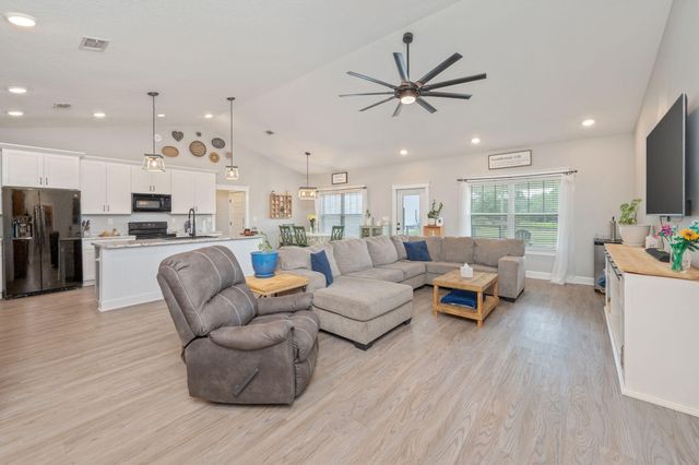 7934 Steel Mill Creek Road, Laurel Hill, FL 32567