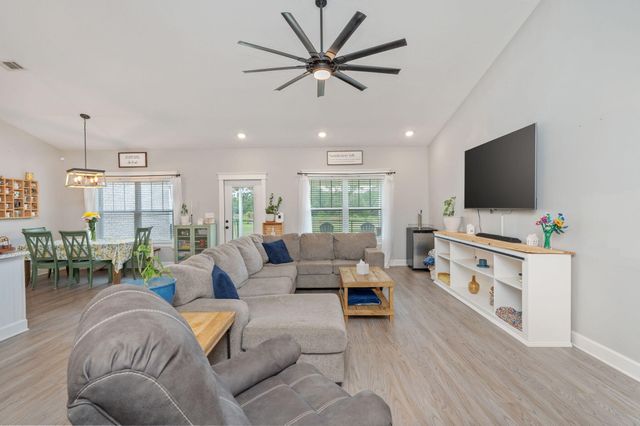 7934 Steel Mill Creek Road, Laurel Hill, FL 32567