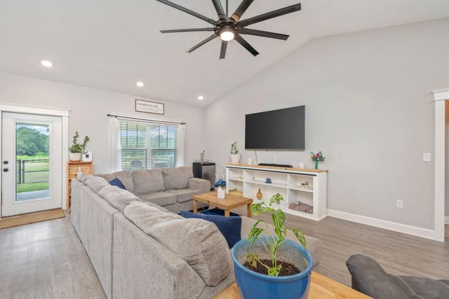 7934 Steel Mill Creek Road, Laurel Hill, FL 32567