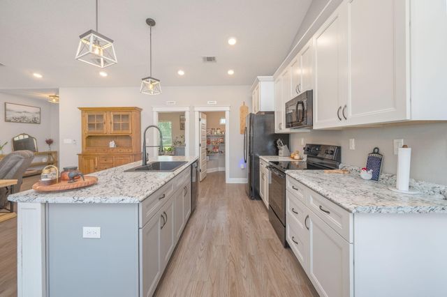 7934 Steel Mill Creek Road, Laurel Hill, FL 32567