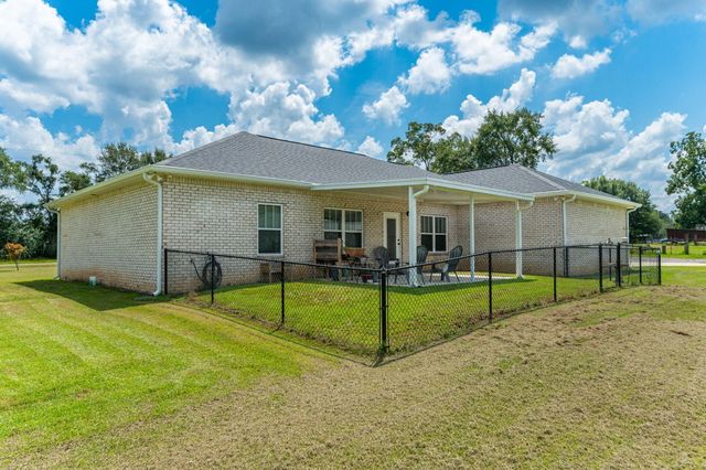 7934 Steel Mill Creek Road, Laurel Hill, FL 32567