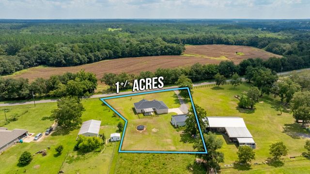 7934 Steel Mill Creek Road, Laurel Hill, FL 32567