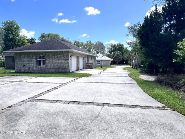 5775 Stewart Avenue, Port Orange, FL 32127