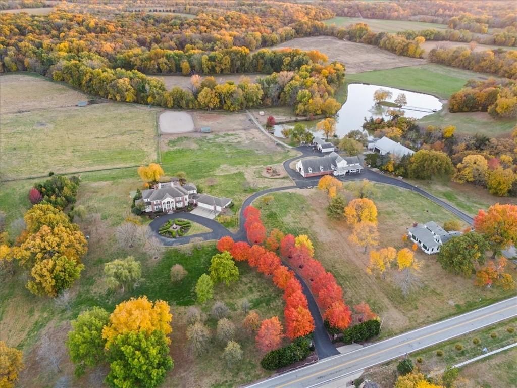 5835 W 167th Street, Stilwell, KS 66085