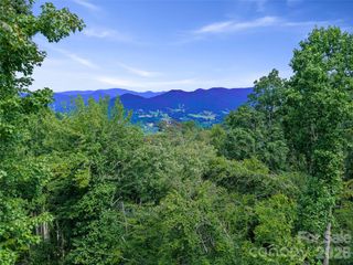 000 Winterberry Road 25, Burnsville, NC 28714