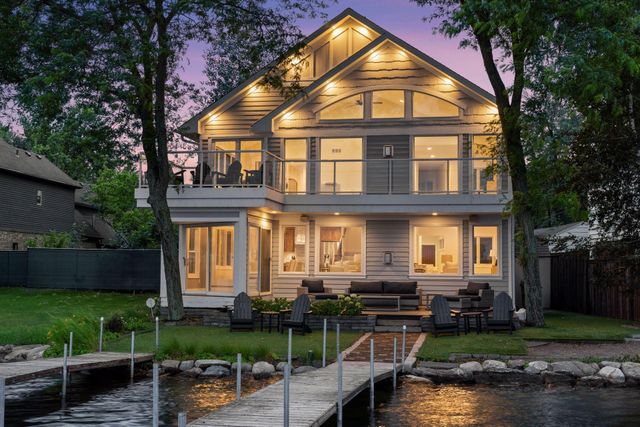 2807 McKenzie Point Road, Wayzata, MN 55391