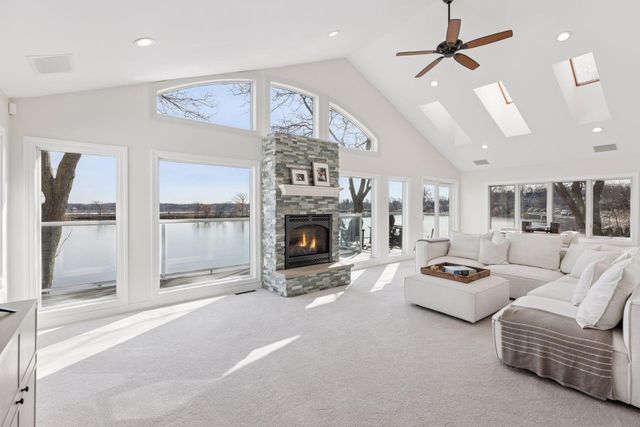 2807 McKenzie Point Road, Wayzata, MN 55391